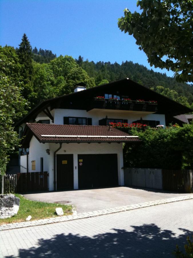 3-Zimmer-Rueckzugsort Mit Panoramabalkon In Bestlage Garmisch-Partenkirchen Exterior foto
